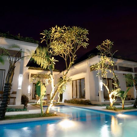 Namika Villas Ubud エクステリア 写真